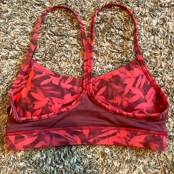 LULULEMON Flow Y Nulu Bra Light Support - Picture 3 of 5